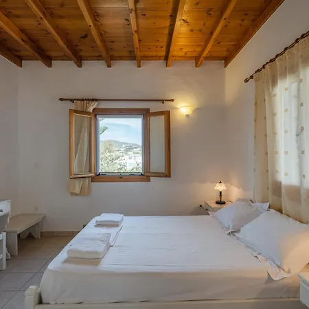 Maria's Village Two Bedroom House 1 باروس