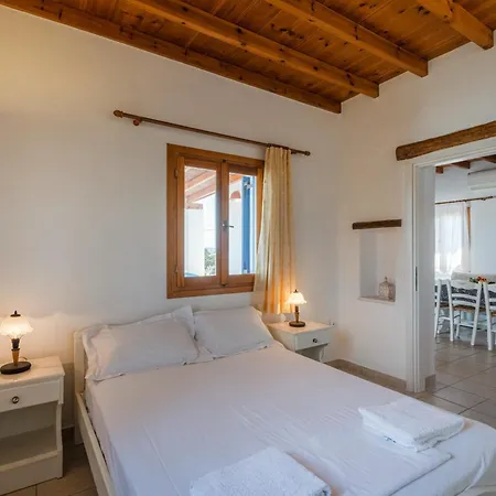 Maria's Village Two Bedroom House 1 Αλυκή